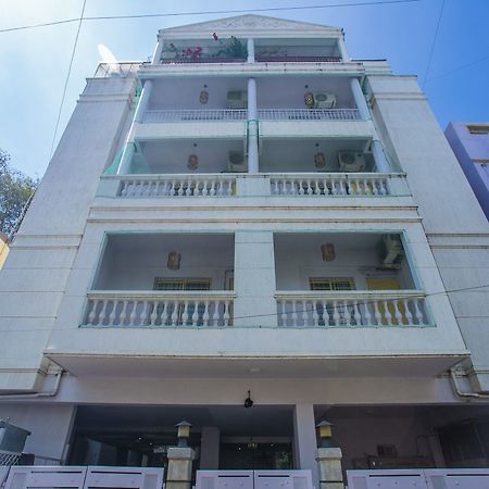 Oyo 23360 White Bricks Inn Bangalore Exterior photo